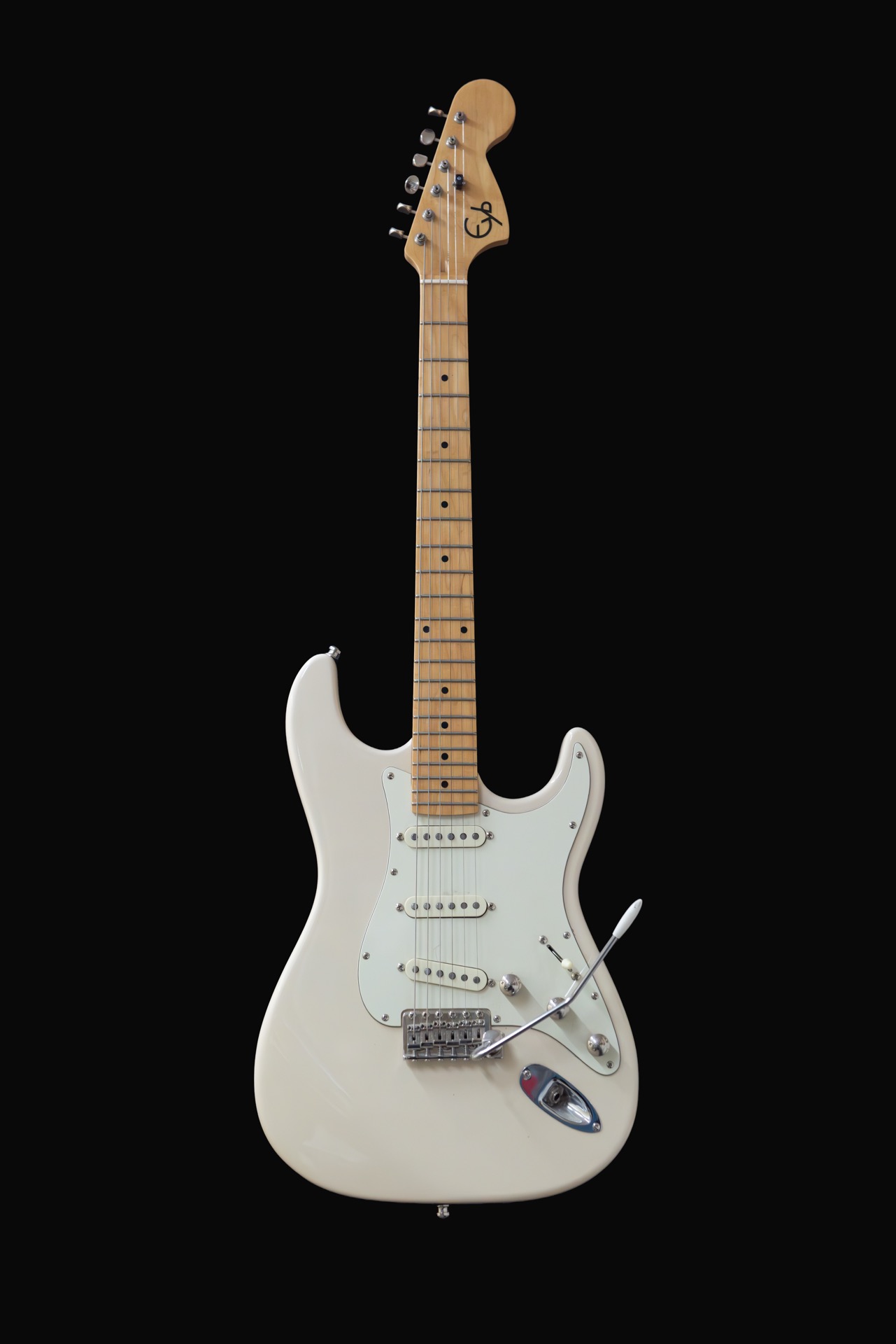 4string_ash_top_totale