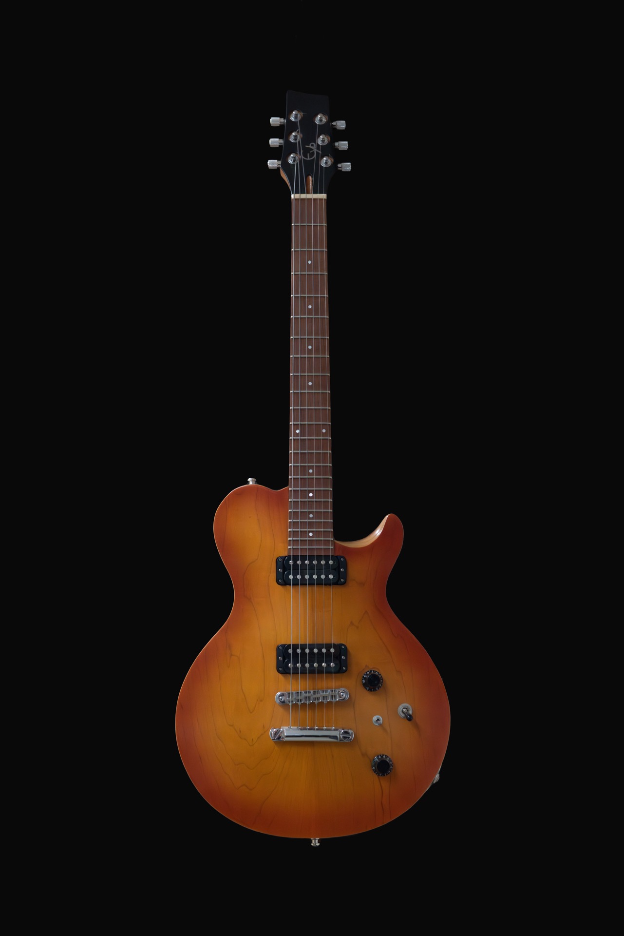 4string_ash_top_totale